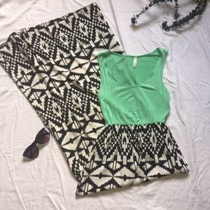 Maxi Green/Black White from Tyche. Flattering!
